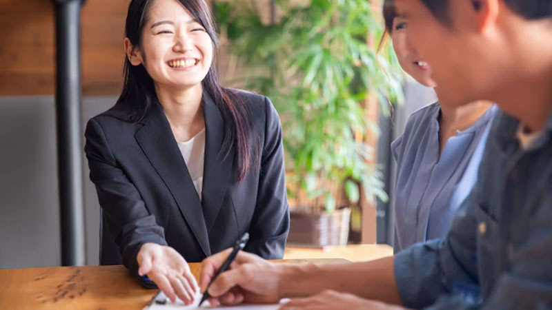 e-出張利用規約に基づき、利用申込書をご提出いただきます。